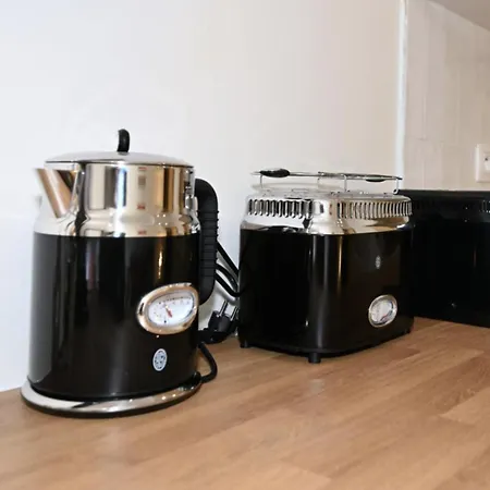 Stylish - Champs-elysees - Perfect *