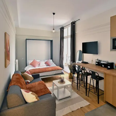 Stylish - Champs-elysees - Perfect 巴黎